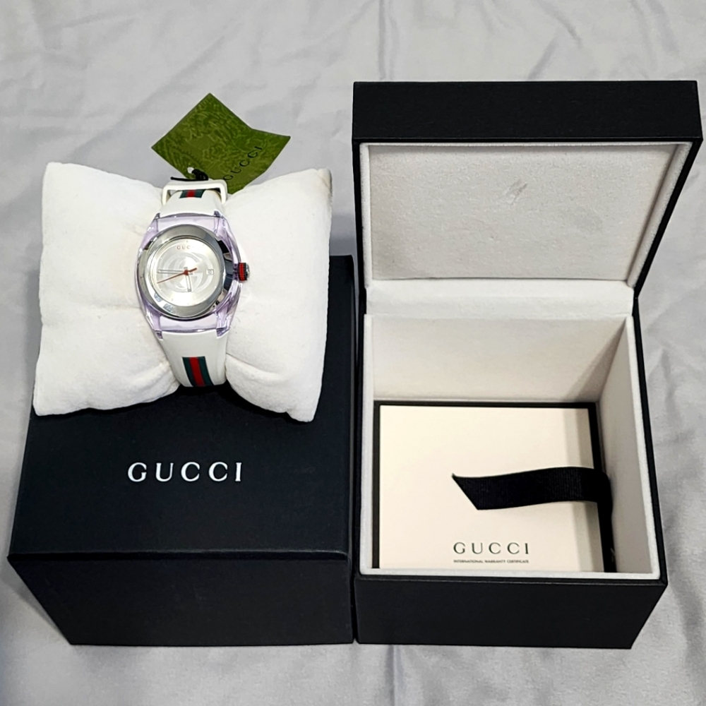 Gucci Sync Stainless Steel & Rubber-Strap Watch YA137302 36mm - White NEW